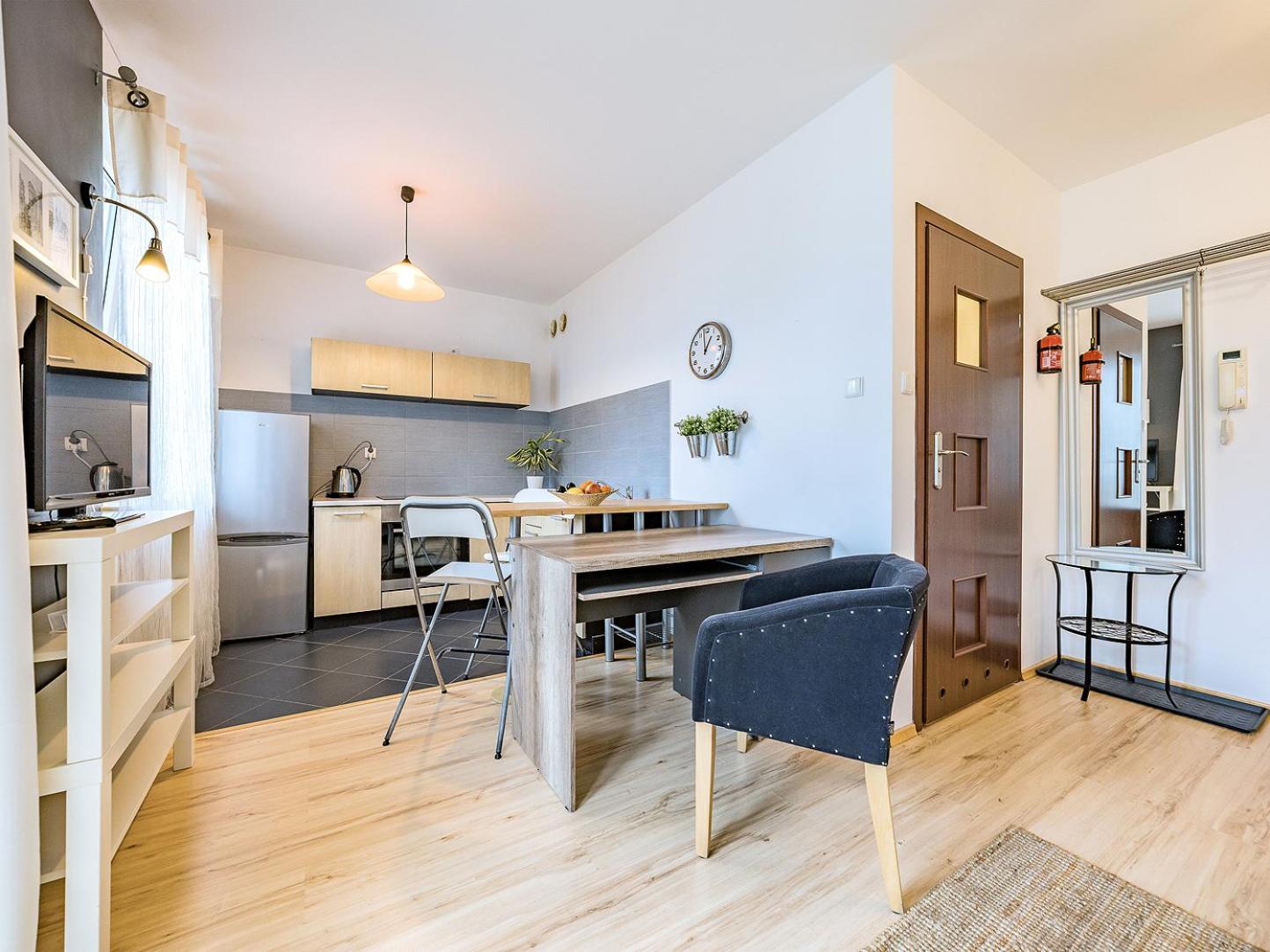 Apartament Z Balkonem I Bezplatnym Parkingiem 格但斯克 外观 照片